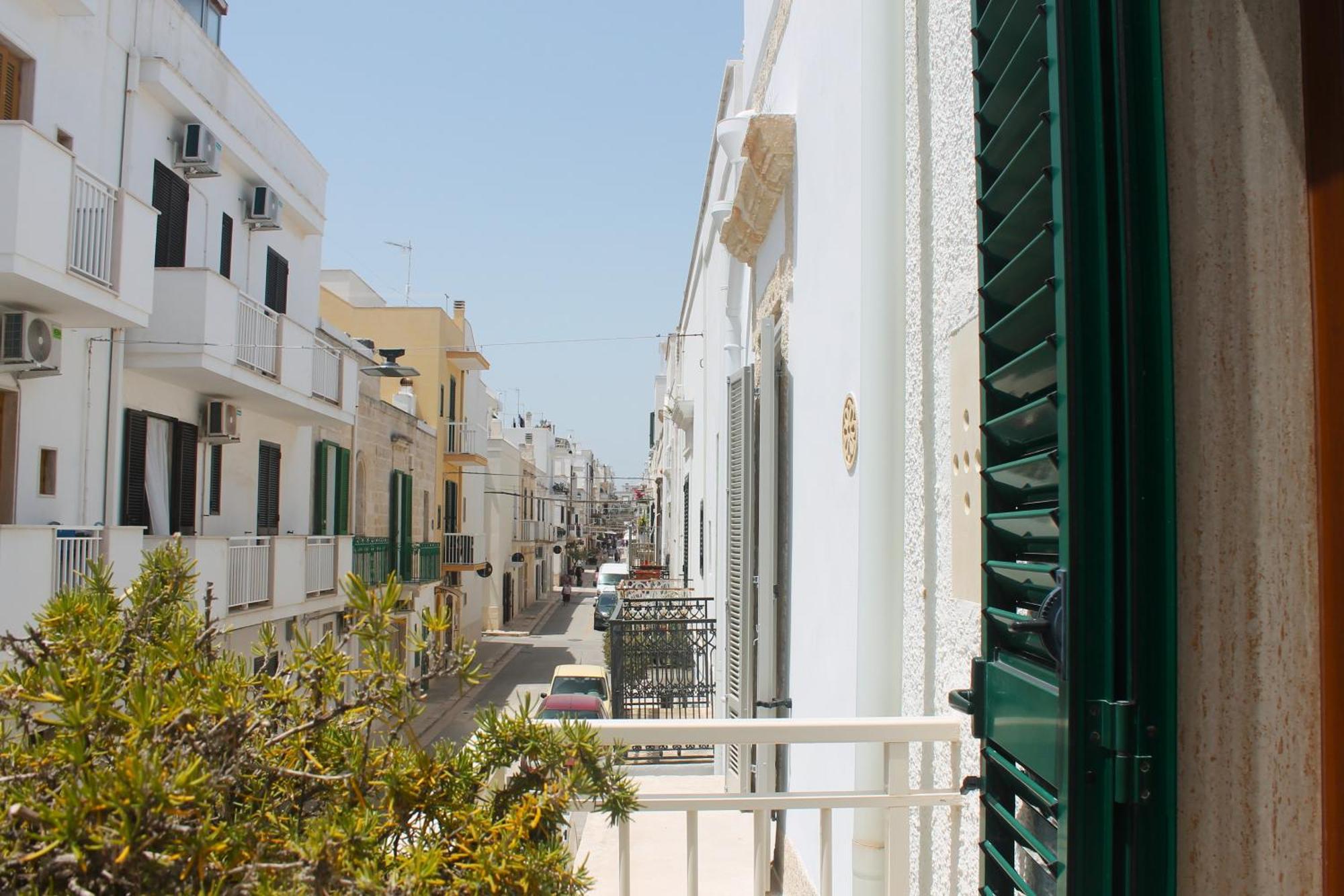 Dimora Dioniso Bed & Breakfast Polignano a Mare Exterior photo